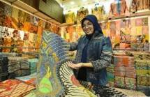 Mira Joe pemilik bisnis Batik Murni Asih di Sragen