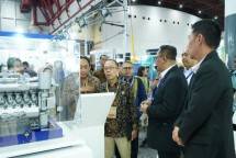 IEE Series 2024 Resmi Dibuka, Energy Week Sebuah Pameran Teknologi Pendukung Keberlanjutan dan Energi Terbarukan