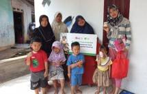Cegah stunting, LKC Dompet Dhuafa dan HDI bagikan ratusan suplemen Gizi