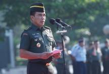 Kapuspen TNI, Mayjen TNI Hariyanto, saat memimpin upacara bendera 17 September di Mabes TNI Cilangkap.