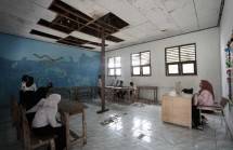 Dompet Dhuafa bersama Matahari Store merenovasi bangunan Madrasah Diniyah Takmiliyah Awaliyah (MDTA) Al-Khairiyah, Serang, Banten.