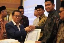 BWI Perkuat Nazir Wakaf Uang Lewat Penyerahan STBPN dan Pembinaan