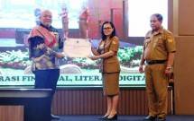 Dorong Minat Baca, Perpustakaan Nasional Beri Bantuan Ribuan Buku untuk Perpustakaan dan TBM di NTT