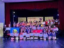 Tim SMA Labschool Cibubur Meraih Juara 1 First Place Folk Choreography, Folk Stylized Dance, Ethnic Dance Category Group di Italy