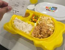 Waroeng Kids Meal, Makanan Lezat dan Bergizi untuk Anak yang Diburu Ibu-ibu
