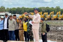 Mentan Ajak Pemuda Wanam Bertani Modern Agar Kian Sejahtera
