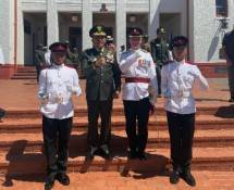 Dua Taruna TNI Angkatan Darat, Sersan Mayor Dua Taruna (Sermadatar) Made Surya Adi Putra dan Sermadatar Aldiva Rahmat Yudhatama, resmi menyelesaikan pendidikan di Royal Military College (RMC)-Duntroon