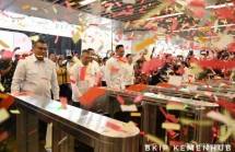Menko AHY Bersama Menhub Dudy Resmikan Stasiun Kereta Cepat Karawang