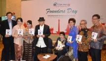 Dr. Hc. Ir. Ciputra dan keluarga (Foto Ist)