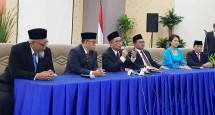 Dirut TVRI, Helmy Yahya beserta Jajaran Direksi lainnya saat memberikan keterangan usai pelantikan. (Amz)