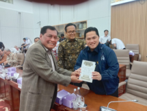 Dianugerahi Tokoh Inspiratif Koperasi Oleh KAHMI, Prof. Nurdin Halid: Semoga Menginspirasi Generasi &lsquo;Emas&rsquo;