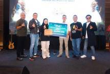 EGM Operation AdMedika dr. Rizal Hakim (Paling Kiri), CEO TelkomMetra Prama Saleh H. Utomo (Kedua dari Kiri), CEO AdMedika Dian Prambini (Ketiga dari Kiri), Sekertaris Yayasan Sobokartti Semarang Darmadi (Ketiga dari Kanan), CMO AdMedika Muhamas Nasrun Ihsan (Kedua dari Kanan), CFRO AdMedika Danang Rizki Ginanjar (Paling Kanan). 