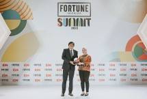 PTPP saat menerima penghargaan