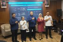 Para pembicara diskusi pangan di Panen News