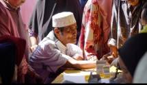 kegiatan tarhib kali ini meliputi skrining atau pemeriksaan kesehatan penyakit tidak menular, edukasi kesehatan, demo masak dan pemberian paket nutrisi kepada penyintas banjir bandang serta kelompok rentan di Kabupaten Sukabumi.