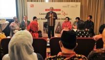 Menteri Koperasi dan UKM Puspayoga memberikan sambutan pada acara launching Yayasan RUKMI(Rupa UKM Indonesia) dan Buku Pesona Kain Indonesia. Jakarta. Rabu (06/12/2017).