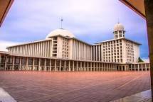  Jadi Tempat Ibadah Favorit Saat Ramadan, Masjid Istiqlal Buktikan Komitmen SIG dalam Membangun Negeri
