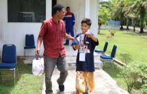 PHE North Sumatra Offshore (NSO) menggelar Sunat Ceria Ramadan 1446 H untuk anak-anak sekitar wilayah operasional perusahaan tepatnya di Kecamatan Muara Satu, Kota Lhokseumawe, Aceh Minggu (16/03/2025).