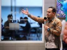 Direktur Utama PLN Icon Plus Raih Penghargaan Indonesia Best 50 CEO Awards 2025