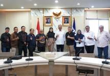 Dirut RRI menerima kunjungan panitia Anugerah Kartini Musik & Film 2025.
