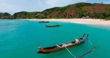 Xerana Resort menawarkan pengalaman menginap eksklusif di Pantai Pengantap, Lombok Barat.