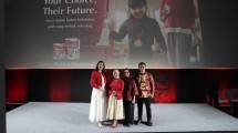 Reisa Broto Asmoro, Selebriti sekaligus Pemerhati Kesehatan, Kenty Novita Pratiwi, selaku Senior Brand Manager Morinaga dan Prof. Dr. Rose Mini Agoes Salim, M.Psi, Psikolog Anak serta Dr. Muliaman Mansyur, Health Communicator Kalbe Nutritionals saat acara MORINAGA: Your Choice, Their Future!.
