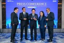 Direktur Utama BRI Hery Gunardi bersama direksi lainnya