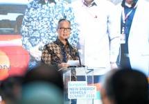Menteri Perindustrian, Agus Gumiwang Kartasasmita 