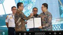Penandatanganan Nota Kesepahaman KemenPU dengan Kemenkum
