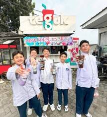 Caption foto: Teguk Indonesia (PT Platinum Wahab Nusantara TBK).
