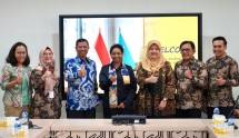 Kerja sama antara Kementerian Perindustrian RI melalui Badan Pengembangan Sumber Daya Manusia Industri (BPSDMI) dengan Saint Lucia yang terlaksana melalui mekanisme hibah berupa Pelatihan Diversifikasi Pengolahan Produk Kelapa untuk Negara-Negara di Kawasan Karibia.