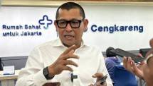 Anggota DPRD DKI Jakarta, Lukmanul Hakim kritisi penggunaan nama Bank Jakarta sebagai pengganti Bank DKI.