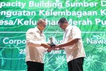 Direktur Utama Bank Mandiri Darmawan Junaidi di sela kick-off Pelatihan Capacity Building Sumber Daya Manusia dan Penguatan Kelembagaan Koperasi Desa/Kelurahan Merah Putih, di Jakarta,