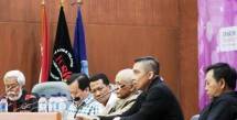 Rosihan KN (Forwan), Rahayu K (Nagaswara), Harry Koko (Deteksi), Roemy Azis (JSMI), Seo M Hardjo (Target Pro) dan Agy Sugianto (Pro Aktif) berdisksui dalam semiloka Forwan