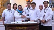 Peruri bersama Kementerian PANRB menandatangani perjanjian penugasan pengembangan Aplikasi Sistem Pemerintahan Berbasis Elektronik (SPBE) Prioritas.