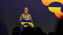 Menperin Agus Gumiwang Kartasasmita saat membuka GIIAS 2025