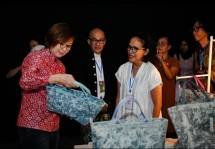 Batik Oey Soe Tjoen Genap 100 Tahun: Kementerian Ekonomi Kreatif Dorong Generasi Muda Lestarikan Warisan Budaya