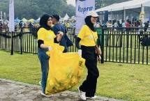 Bank Mandiri pungut sampah plastik bentuk dukungan Indonesia hijau