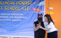 Tokio Marine Life dan Dompet Dhuafa Kepri Salurkan 50 Paket School Kit untuk Yatim dan Dhuafa