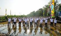 KCN melakukan penanaman Mangrove secara serentak di area pelabuhan KCN Marunda, Jakarta Utara. 