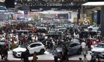 Caption: GIIAS 2025, 44 merek otomotif tampil di ajang pameran otomotif terlengkap tahun ini.
