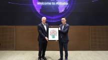 Standard Chartered dan Alibaba Group Teken Kemitraan Strategis untuk Teknologi dan Pertumbuhan