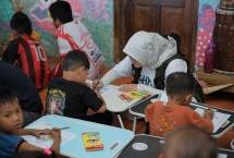 Kegiatan Employee Volunteering pada program CONNECT-IN: Langkah Konservasi Telkom untuk Indonesia Lestari yang dilaksanakan pada 9-10 Agustus 2025 di Pulau Pari, Kepulauan Seribu.