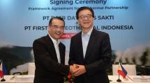 Kerjasama Dian Swastatika dan FirstGen