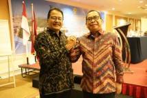 Joko Santoso (kanan) terpilih sebagai Ketua Umum Pengurus Pusat IPI periode 2025&ndash;2028 melalui aklamasi. 