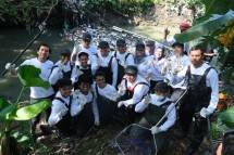 Telkom Gandeng Pandawara Group Gelar River Clean Up di Bandung, Selaraskan Momentum World Clean Up Day & Hari Sungai Sedunia
