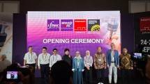 Tiga Pameran Internasional Industri Furnitur, Perangkat Keras, dan woodworking Resmi Dibuka