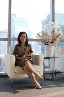 Rita Mirasari, Direktur Kepatuhan Danamon, mewakili Danamon dalam menerima penghargaan Top GRC Awards 2025, atas komitmennya dalam penerapan tata kelola perusahaan, manajemen risiko, dan kepatuhan (governance, risk, and compliance/GRC) yang baik. Dalam ajang ini, Danamon menerima penghargaan TOP GRC Awards 4 Star (Very Good).