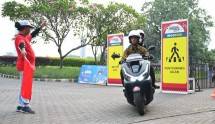 Nikmati Sensasi Pengalaman Berkendara Motor Impian di Area Test Ride IMOS 2025