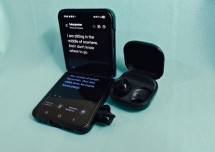 TWS 700 Ribuan Bikin Kamu Siap Bicara dengan Dunia! Galaxy Buds Core Punya Fitur Terjemahan Real Time 